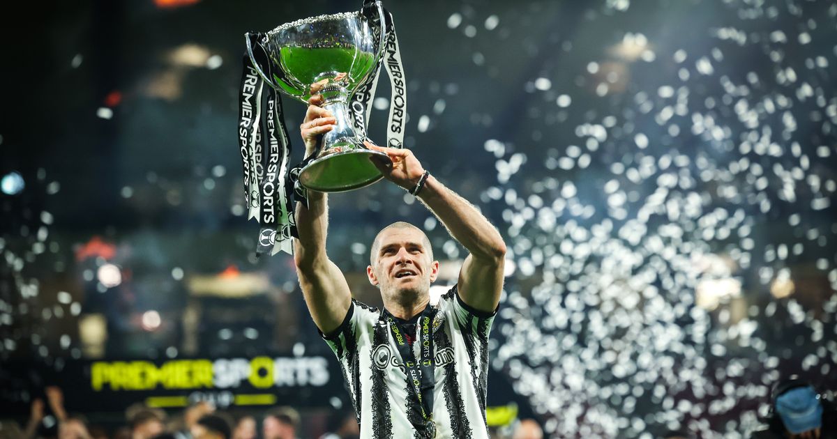 St Mirren își îndreaptă privirea către Ibrox după victoria în finala Cupei Premier Sports St Mirren, recent învingătoare în finala Cupei Premier Sports în fața celor de la Celtic, se pregătește să facă o vizită la Ibrox, unde speră să obțină încă o victorie importantă