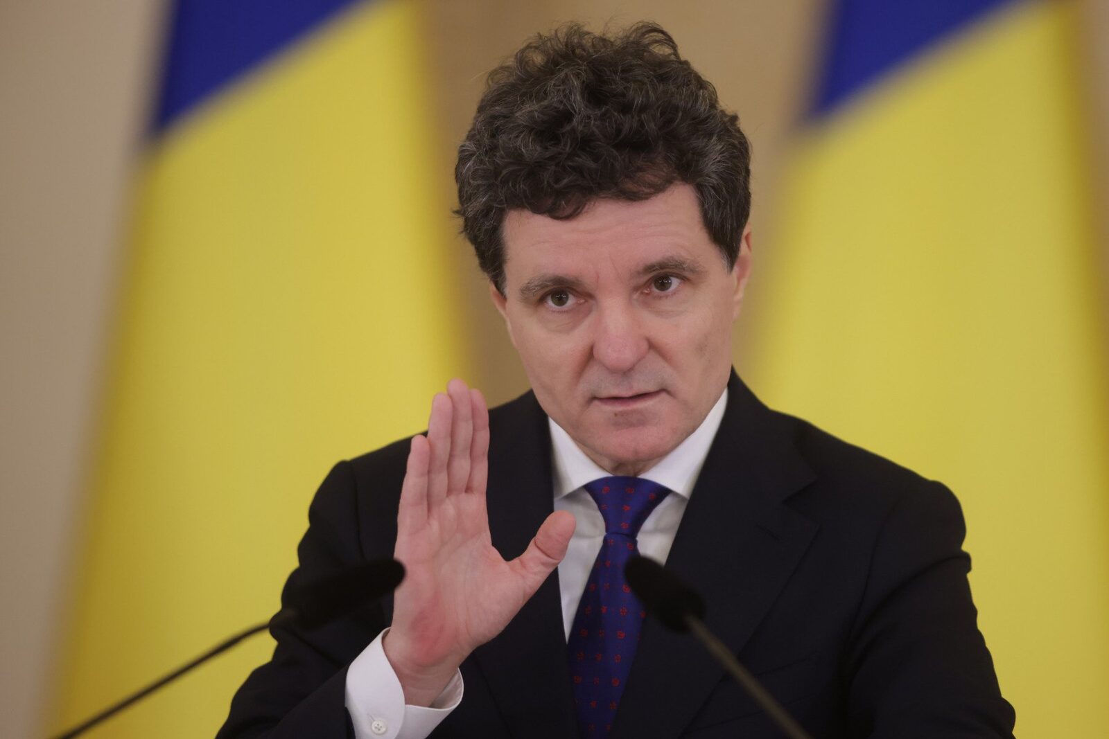 Statul, obligat să acționeze