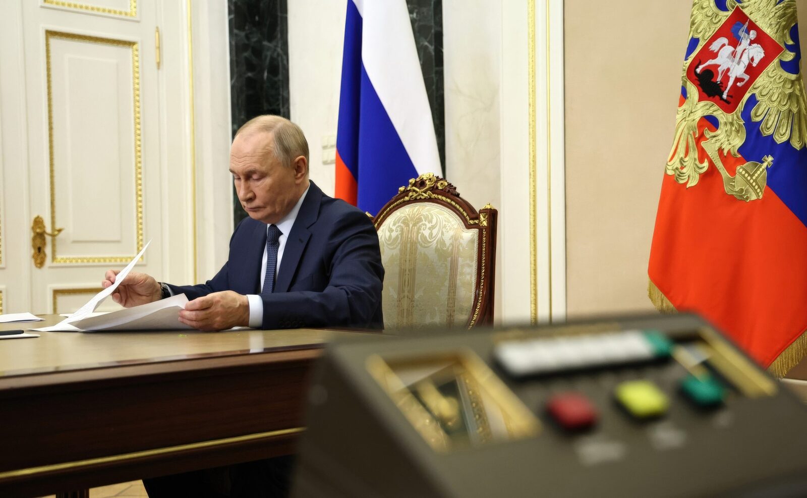 Kremlinul descrie un Trump „indignat” după ultimele evenimente