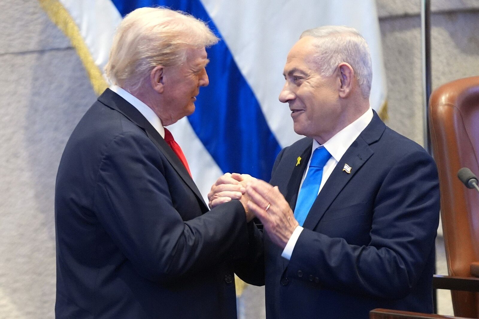 Trump primește vizita lui Netanyahu la reședința sa