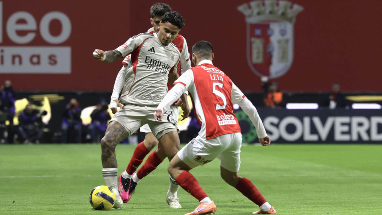 Braga și Benfica remizează într-un meci palpitant și tensionat în campionatul portughez.