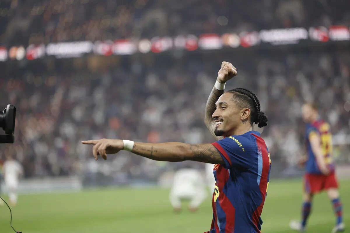 Pedri elogiază contribuția lui Raphinha în victoria Barcelona în Supercopa Barcelona a obținut o victorie importantă asupra rivalilor istorici de la Real Madrid, câștigând Supercupa Spaniei cu scorul de 3-2