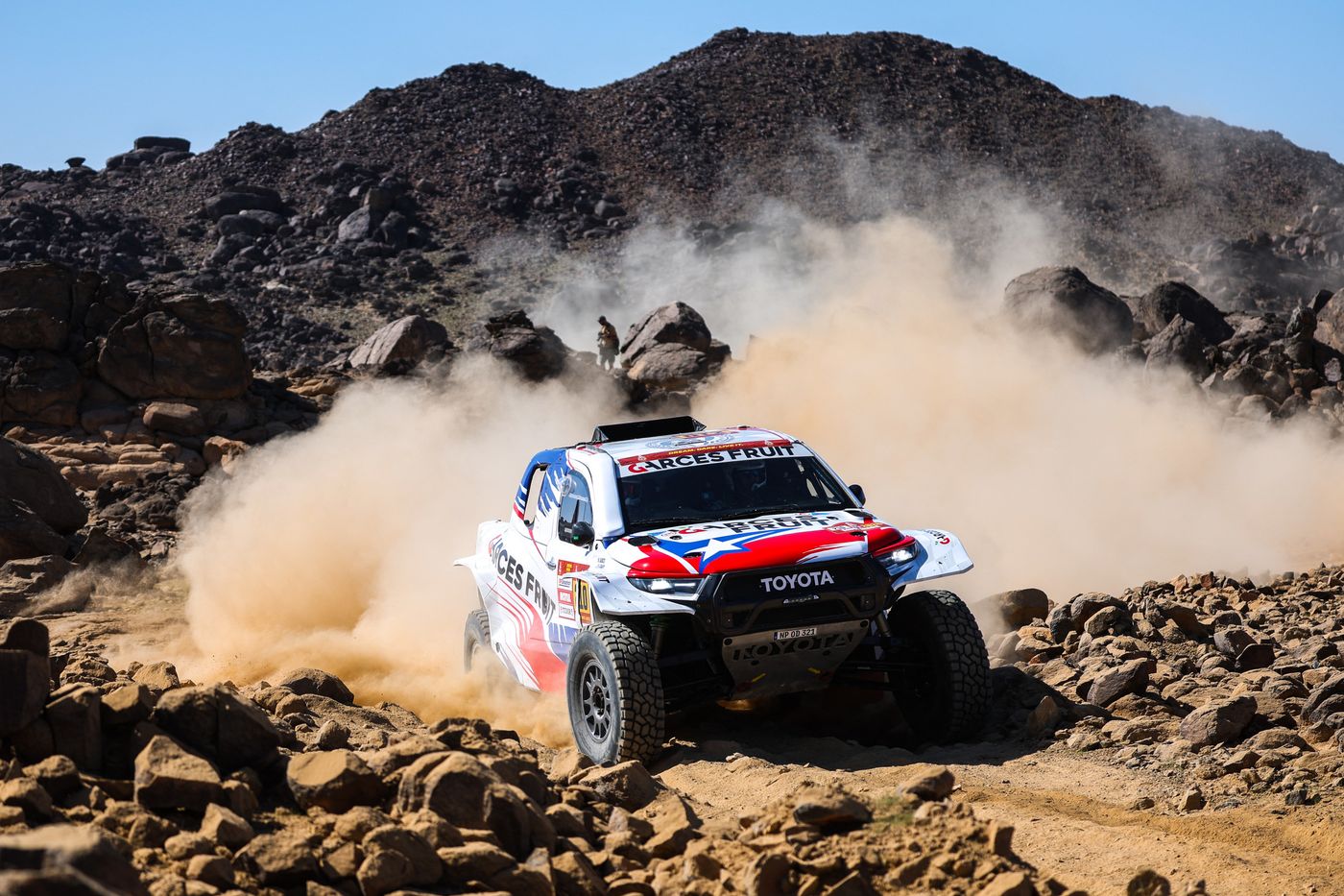 Raliul Dakar, odinioară simbol al aventurii extreme, își deschide porțile pentru a 48-a ediție, începând cu acest weekend, în Arabia Saudită