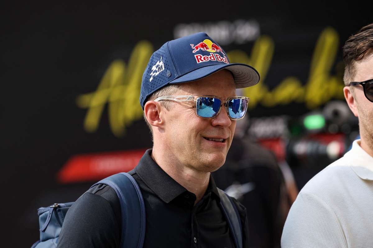 Primul semn de forță la Dakar 2026: Ekström și Canet deschid competiția cu victorii lejere Sâmbătă, la Yanbu, în Arabia Saudită, a avut loc prologul mult așteptat al Rally-ului Dakar 2026