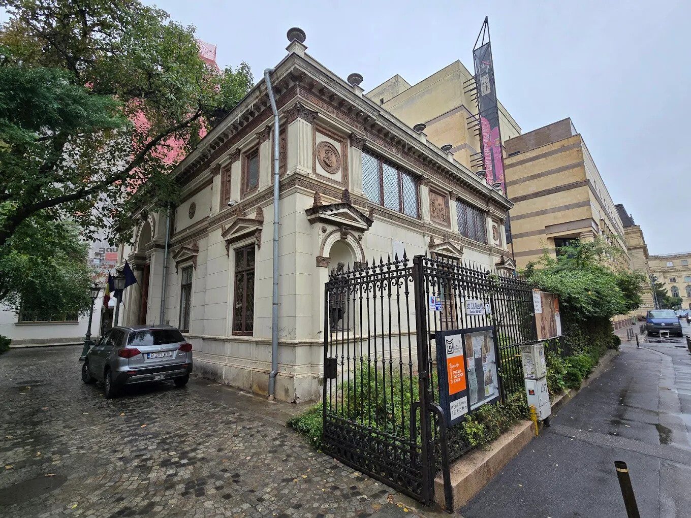 Expoziție exclusivă dedicată lui Theodor Aman la Muzeul din Cartierul Calea Floreasca Începând cu 6 februarie, iubitorii artei din București vor avea ocazia să descopere o fațetă rar expusă a marelui pictor și desenator Theodor Aman, într-o expoziție cu totul specială găzduită de Muzeul dedicat artistului din strada C