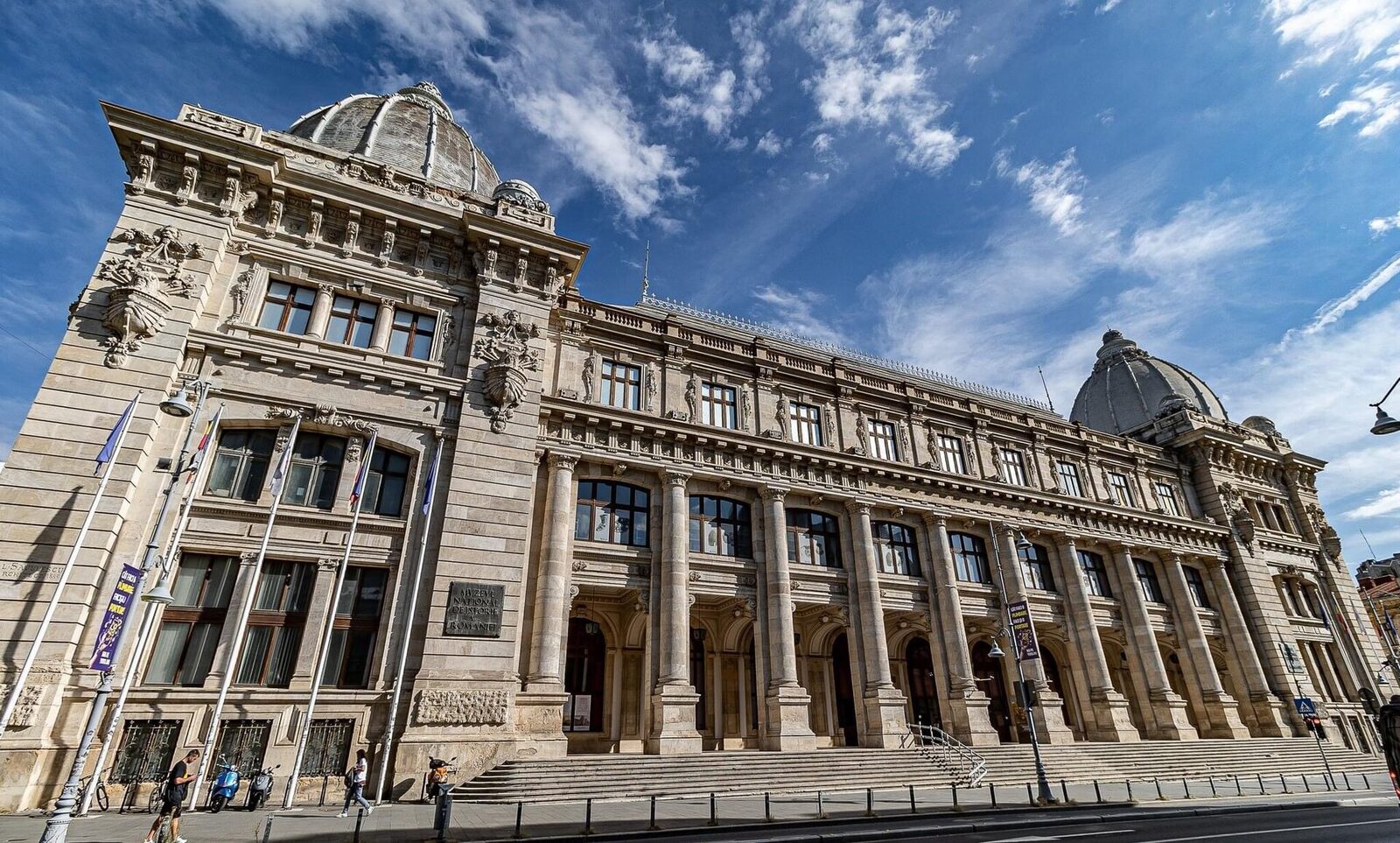 Bucureștiul marchează Ziua Culturii Naționale cu o serie de evenimente și intrări gratuite la principalele muzee, o oportunitate unică pentru iubitorii de artă și istorie de a descoperi comori culturale fără a plăti bilet