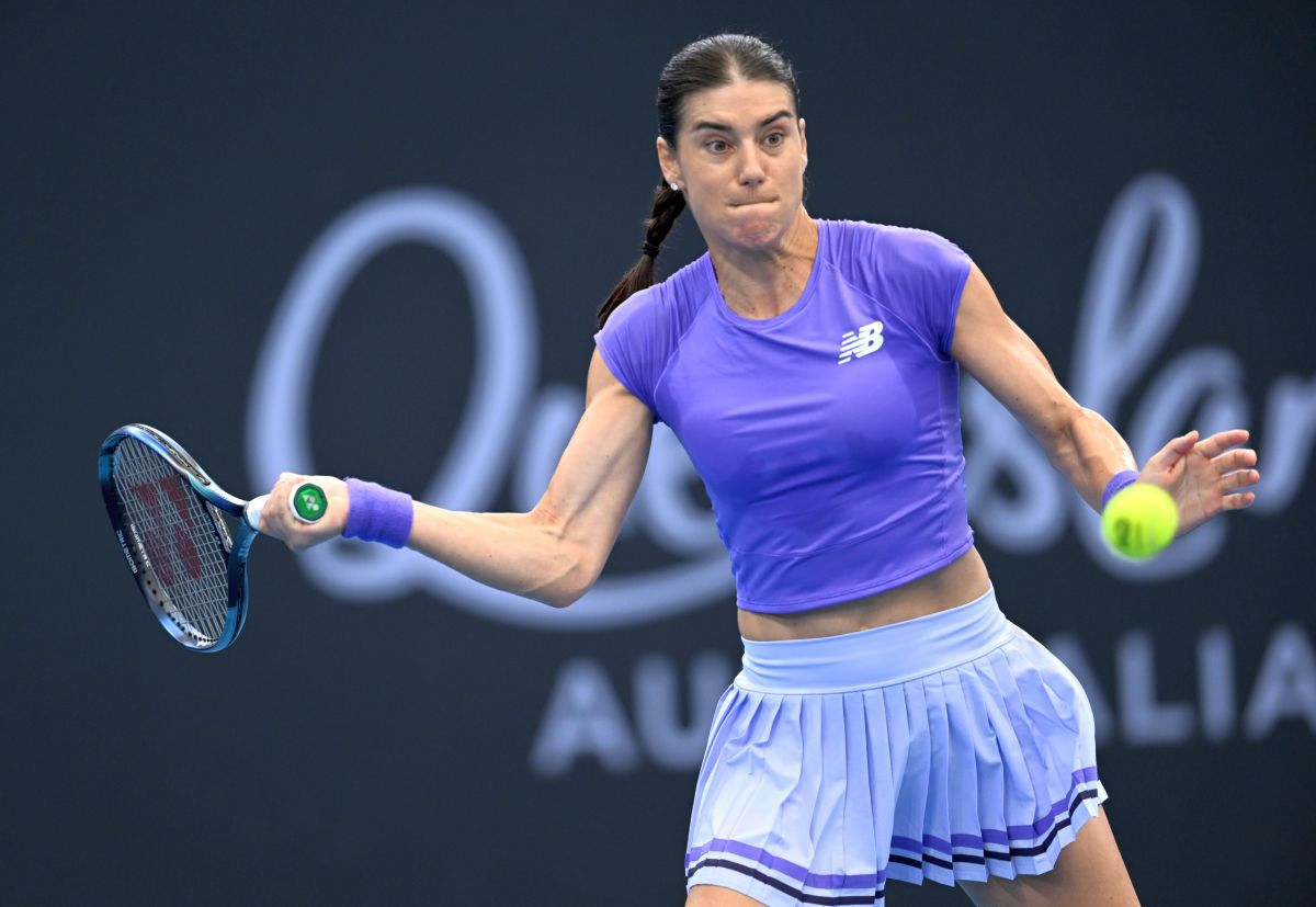Sorana Cîrstea înfruntă o provocare dificilă la Australian Open Sorana Cîrstea, jucătoare română de tenis, în vârstă de 35 de ani și clasată pe locul 41 WTA, se află în plină competiție la Australian Open, unde o întâlnește pe nemțoaica Eva Lys, ocupanta locului 39 în clasamentul mondial