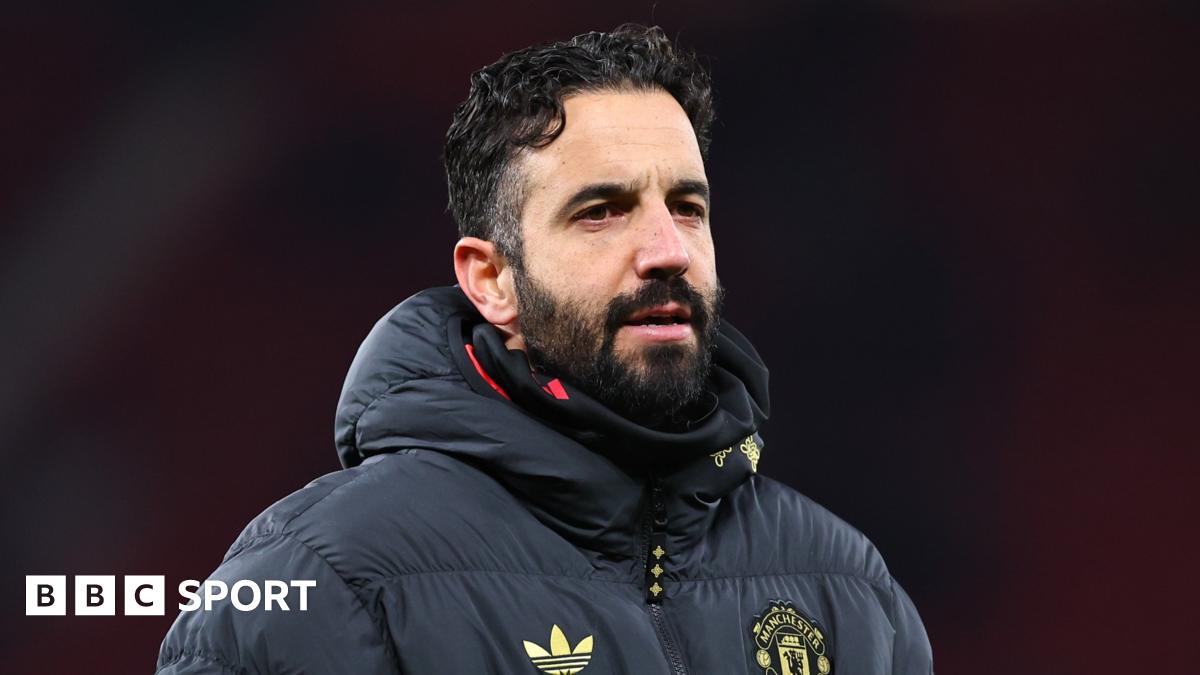 Schimbare la vârful lui Manchester United: Amorim demis, Fletcher interimar Într-o mișcare neașteptată, Manchester United a decis să-l demită pe antrenorul ruben Amorim, în urma unei serii de rezultate dezamăgitoare