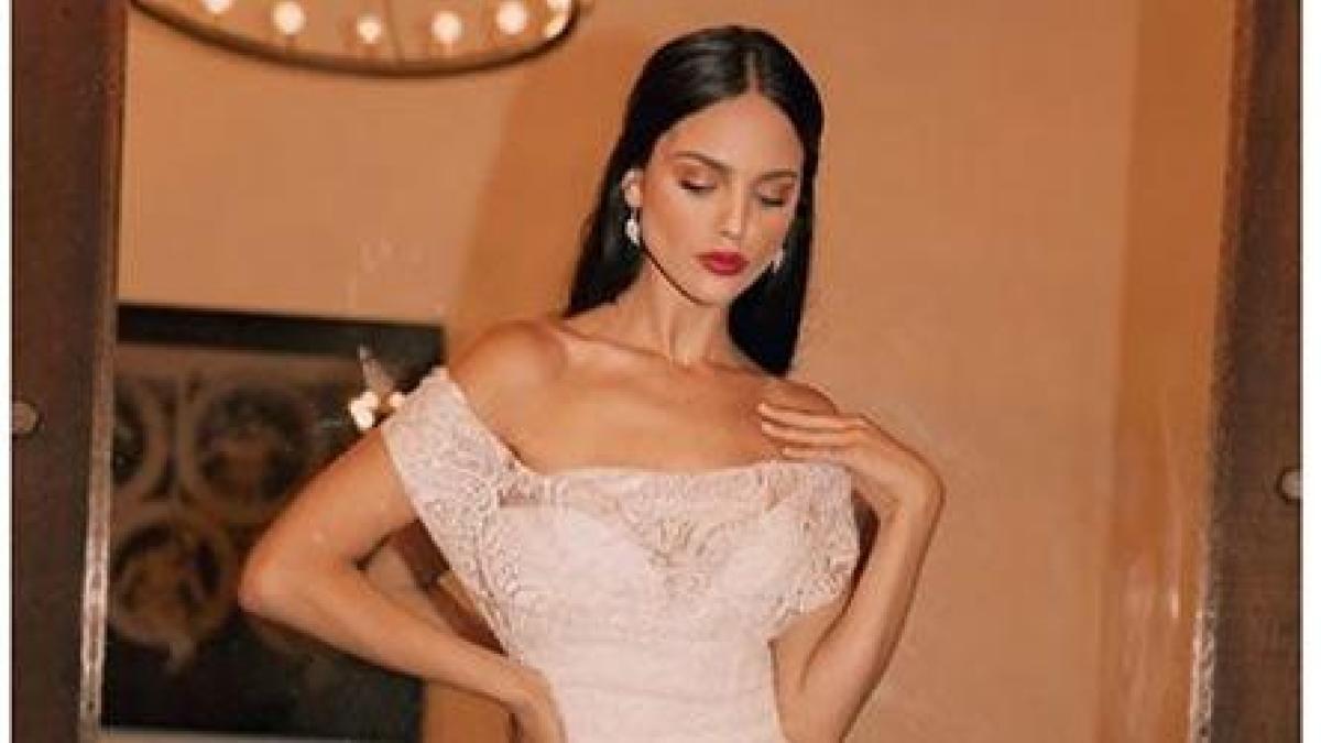 Eiza González, în centrul unei controverse la concertul lui Bad Bunny Eiza González a devenit una dintre cele mai discutate personalități ale momentului, după ce un clip cu ea dansând în cadrul concertului lui Bad Bunny din Ciudad de México a devenit viral