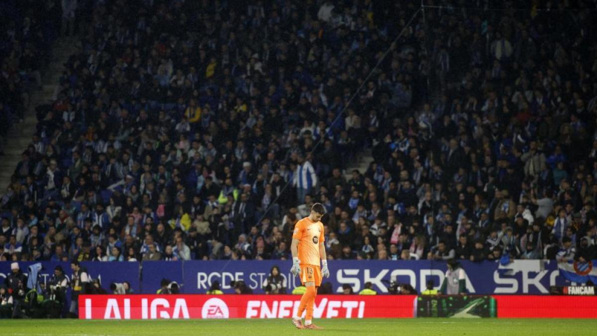 Joaca mare în porțile Clásico-ului: Courtois și Joan García în lupta pentru suprematie Finala dintre Real Madrid și Barcelona aduce în prim-plan un duel captivant în porți: Thibaut Courtois, veteranul belgian, și Joan García, tânărul portar spaniol, își vor încrucișa mănușile în meciul de tradiție