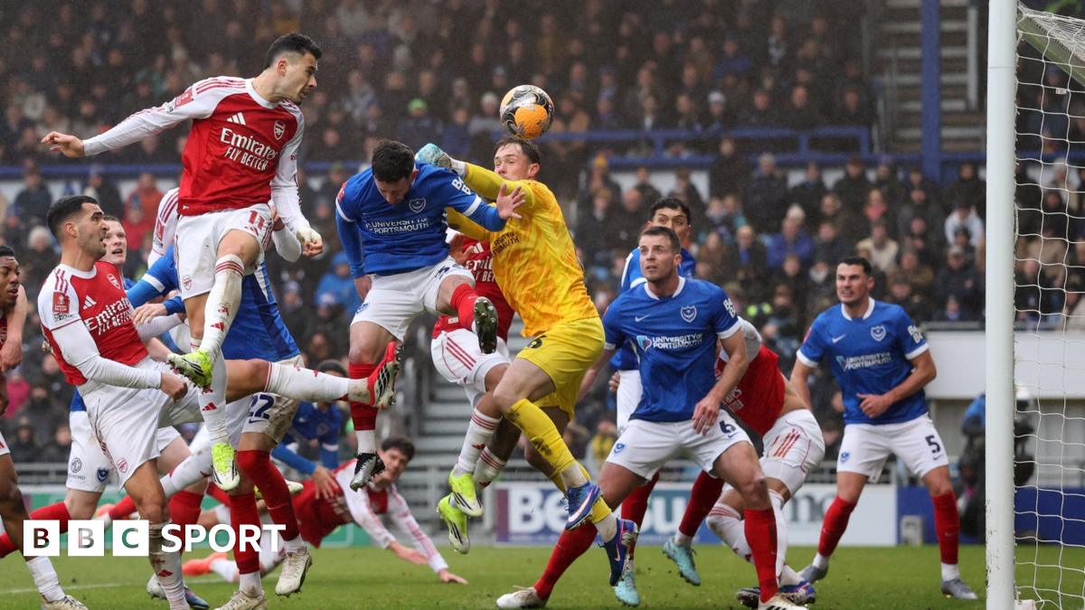 Portsmouth 1-2 Arsenal: Duelul intens de la Fratton Park Portsmouth a demonstrat un joc plin de determinare în confruntarea cu Arsenal, însă la finalul primei reprize, echipa vizitatoare a preluat avantajul cu 2-1