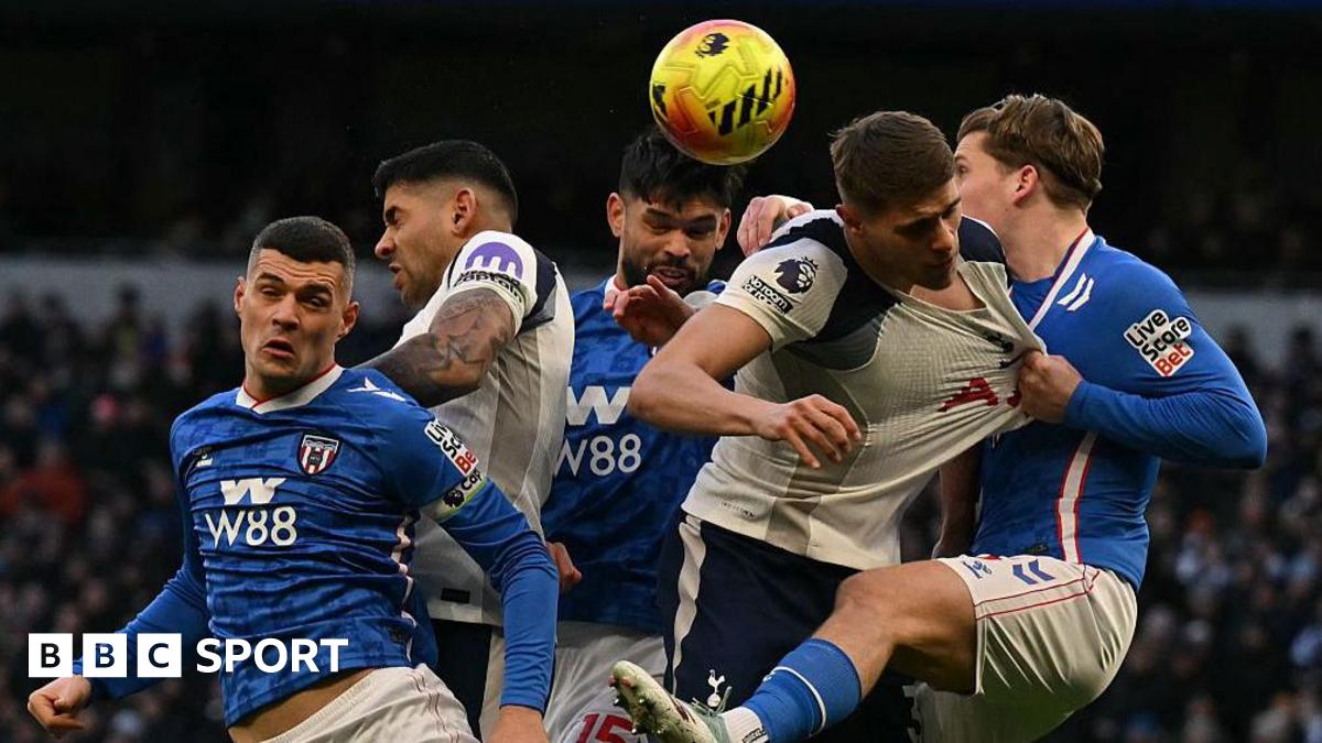 Sunderland înfruntă provocarea Tottenham: statistici și așteptări Tottenham Hotspur se pregătește să înfrunte Sunderland în Premier League, având un istoric favorabil în confruntările directe