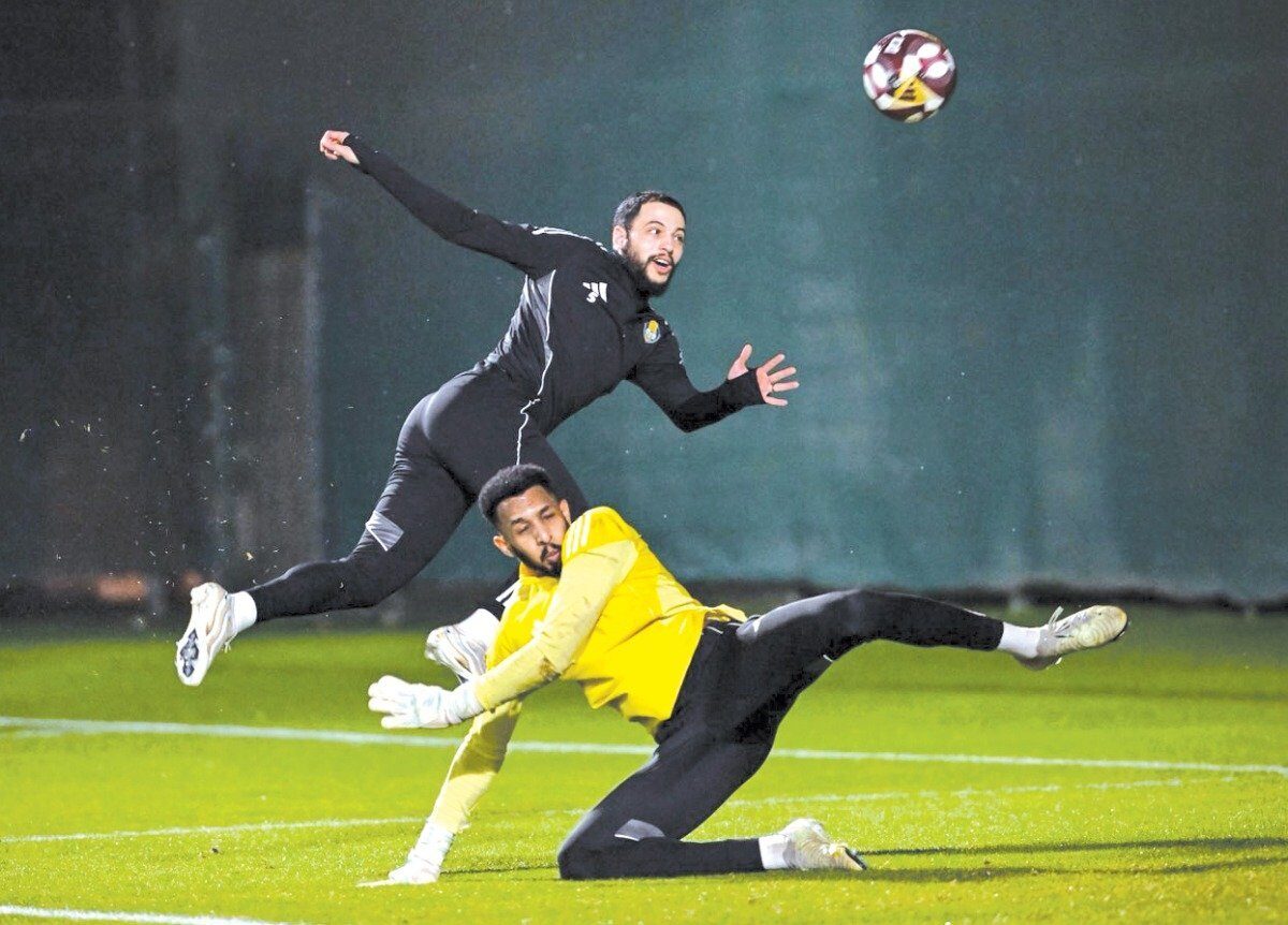 Al Gharafa players during a training session.
