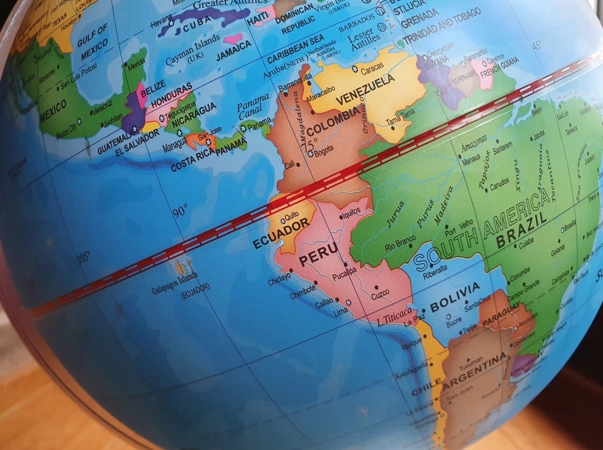 UE sfătuiește să se evite spațiul aerian al Venezuelei