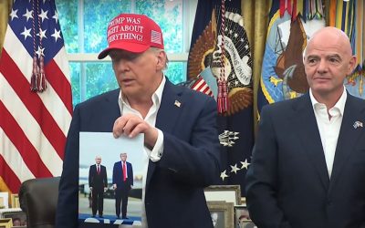 Donald-Trump-anunta-tragerea-la-sorti-pentru-mondialul-de-Fotbal-din-2026.jpg - StirileCorecte