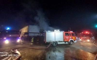 Incendiu-abator-Gheorgheni-Harghita.jpeg - StirileCorecte