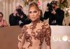Jennifer Lopez Flaunts Toned Abs in Sheer Gown at the 2026 Golden Globes