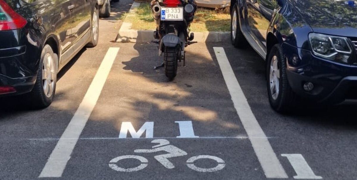Primăria Sectorului 6 anunță lansarea primelor locuri de parcare nominale pentru motociclete, o inițiativă menită să răspundă nevoilor tot mai mari ale pietonilor și conducătorilor de motociclete din zonă