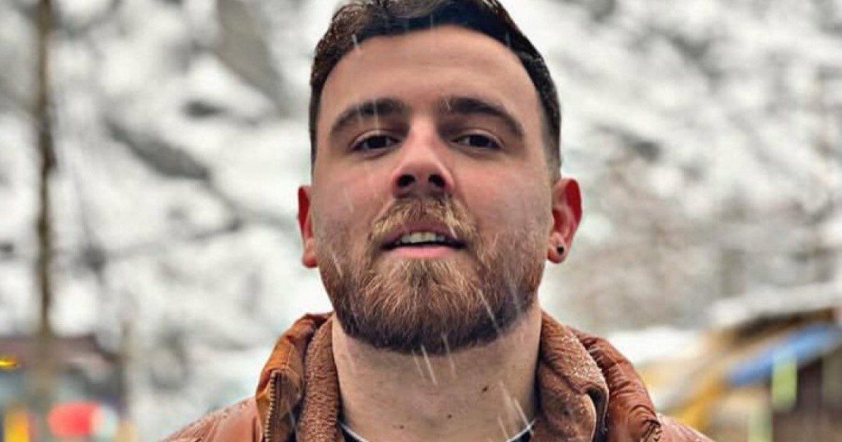 Dominic Fritz susține protestele din Iran: „Poporul iranian va învinge” Președintele USR și primarul Timișoarei, Dominic Fritz, a lansat un apel emoționant de solidarizare cu protestatarii din Iran, în contextul anunțatei execuții a tânărului Erfan Soltani, de doar 26 de ani
