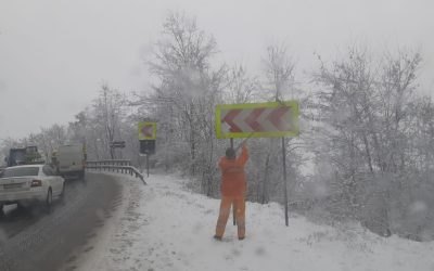 Meteorologii anunță ninsori, ger și vânt puternic: „Senzația de rece va fi mult amplificată”