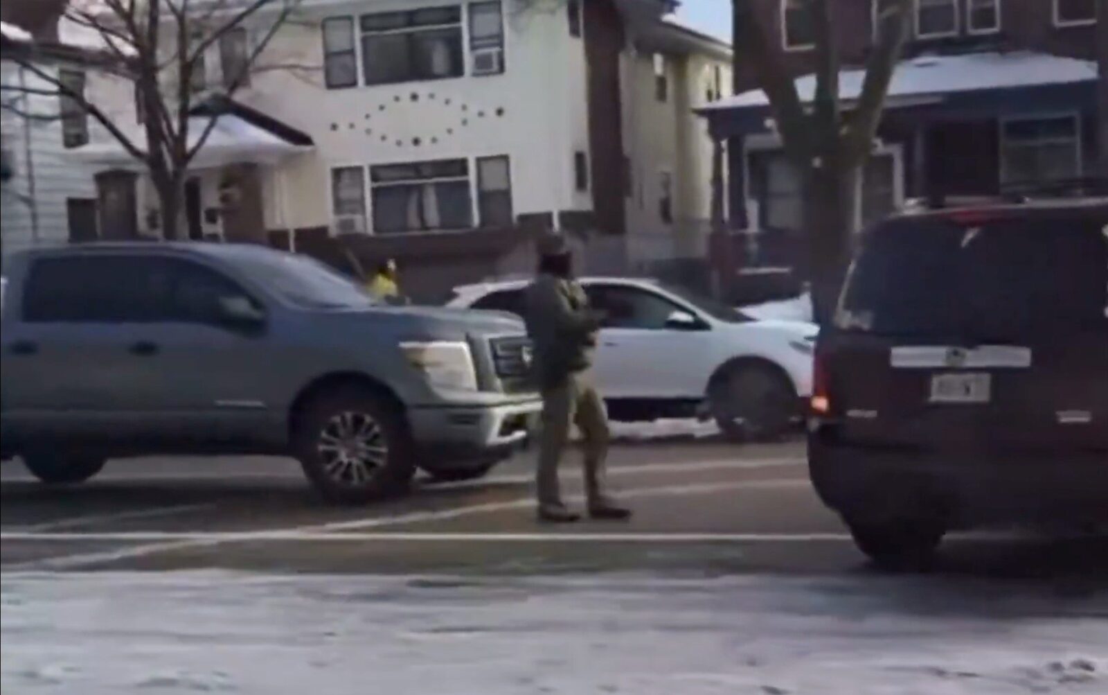Femeie împușcată mortal de agenți ICE în Minneapolis