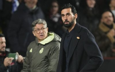 Yz0xJmhhc2g9NTBhMTI1YTA3ZGMyMmYzM2UyNTIxMTdhNjkxMmRlOTI.thumb_.jpg - StirileCorecte