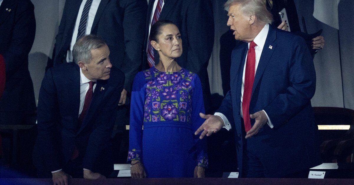 Trump: „Mexicul este guvernat de carteluri de droguri” Președintele Statelor Unite, Donald Trump, a tras un semnal de alarmă sâmbătă, subliniind că traficul de droguri din Mexic constituie o problemă gravă ce necesită acțiuni imediate