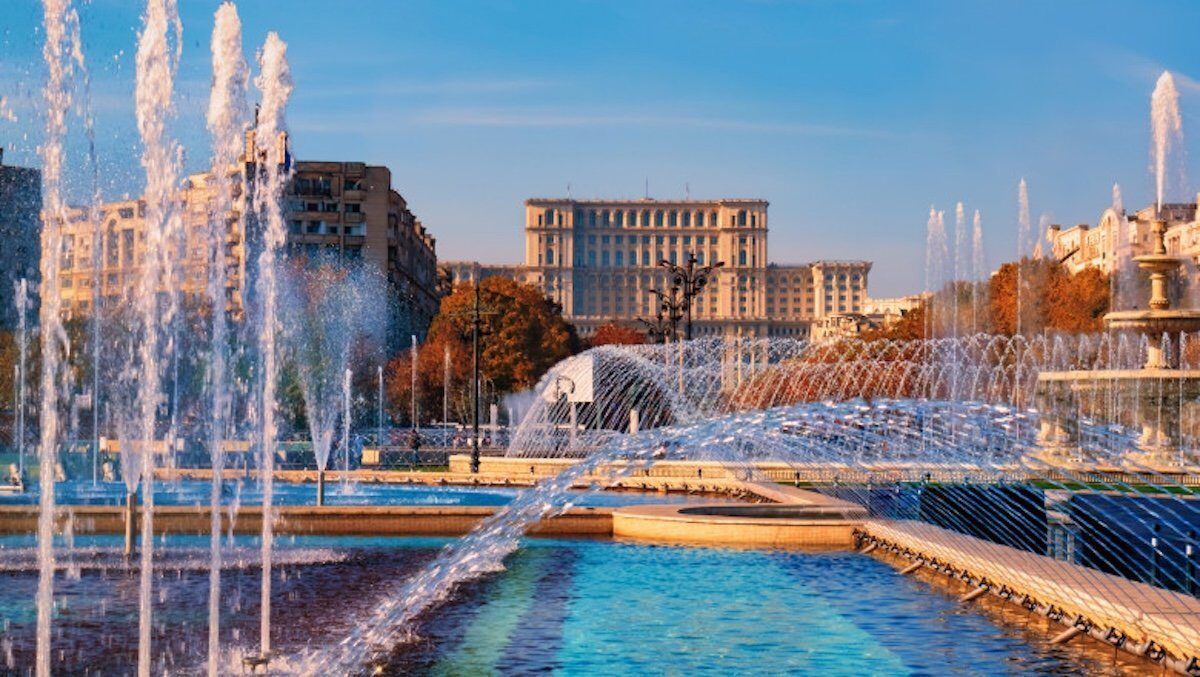 Guvernul caută soluții pentru finanțarea dezvoltării Capitalei, în contextul discuțiilor continue cu autoritățile locale Autoritățile centrale și primarul general al Capitalei, Ciprian Ciucu, au purtat, miercuri, discuții importante privind fondurile necesare pentru dezvoltarea Bucureștiului