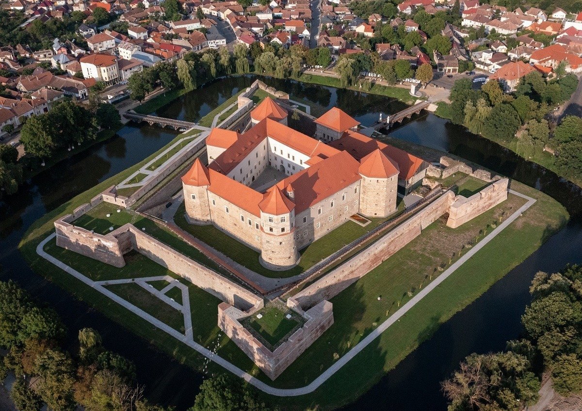 Catarg de 30 metri în Parcul României Făgăraş