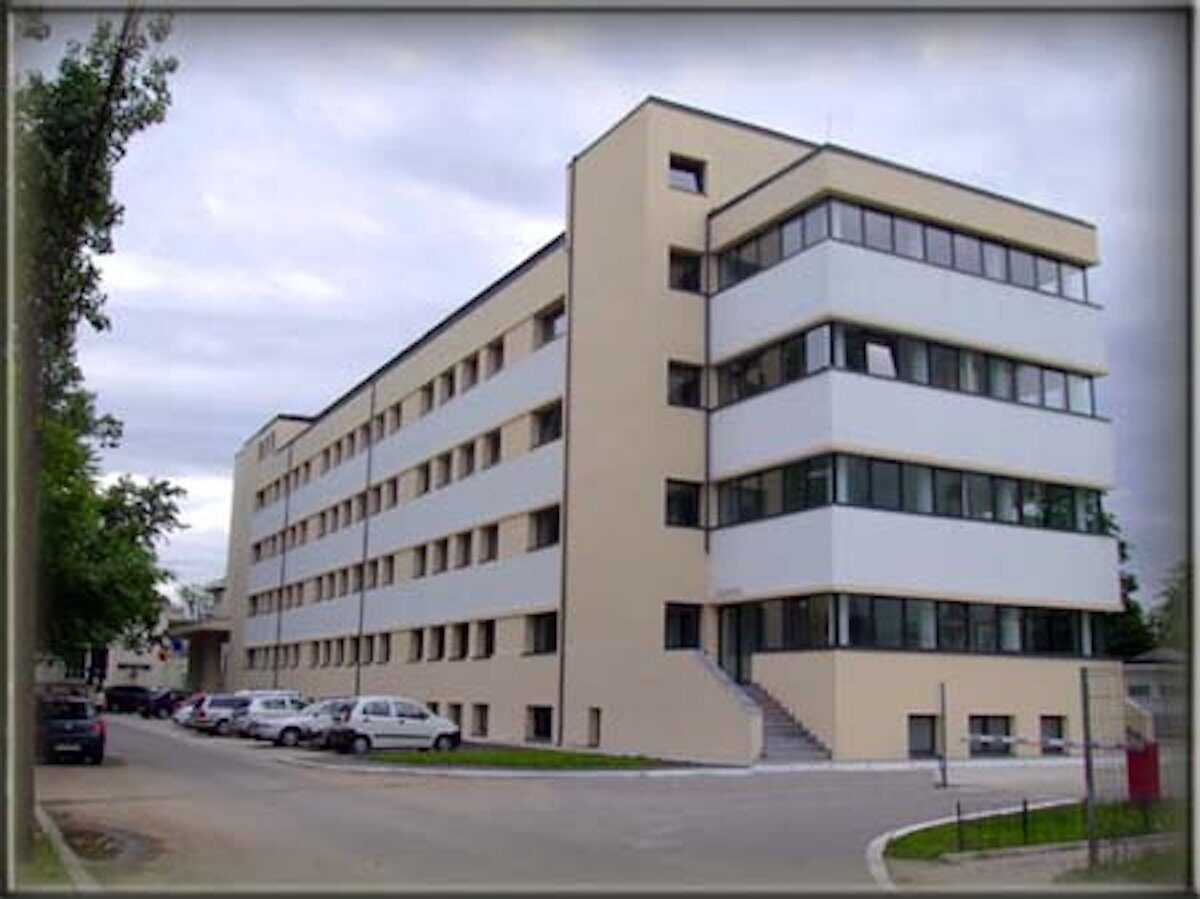 Administrația Spitalelor și Serviciilor Medicale București (ASSMB) a demarat o serie de achiziții importante pentru modernizarea infrastructurii medicale din Capitală, în special pentru dotarea Spitalului Clinic Colentina și a Spitalului „Dr
