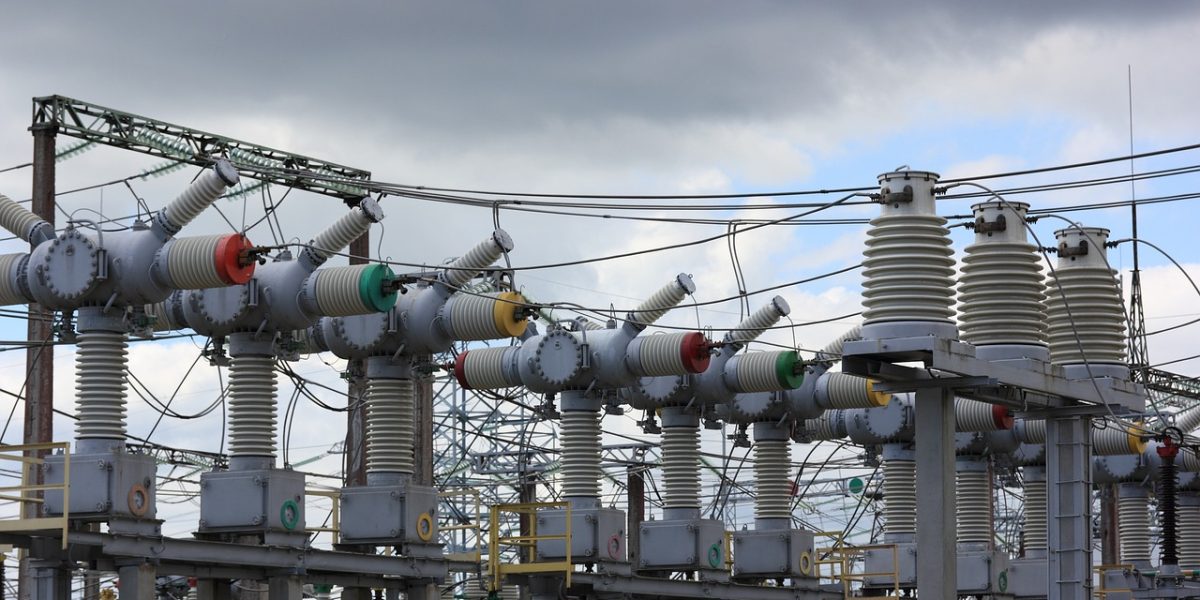 distributie-energie-electrica.jpg - StirileCorecte