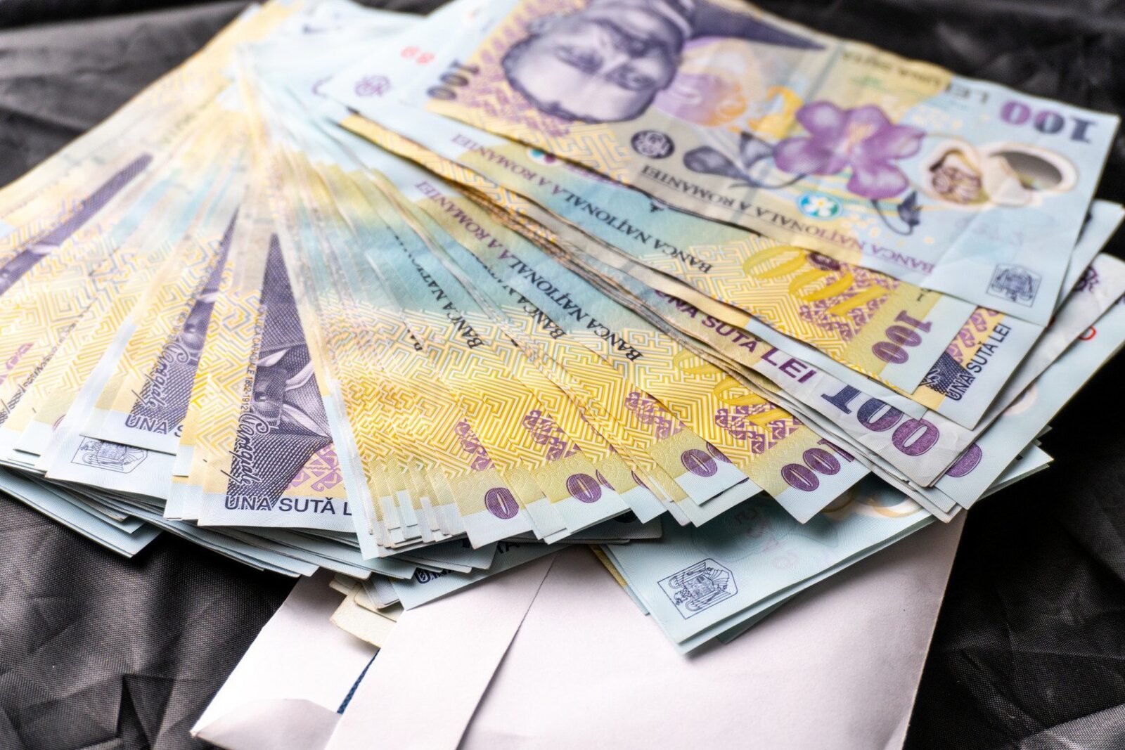 Surplusul din taxe merge la bugetul național
