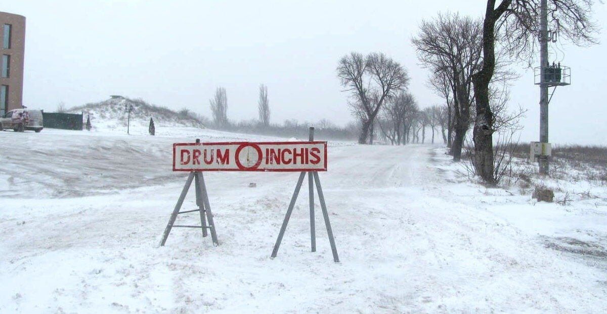 Viscolul blochează drumul național în Botoșani