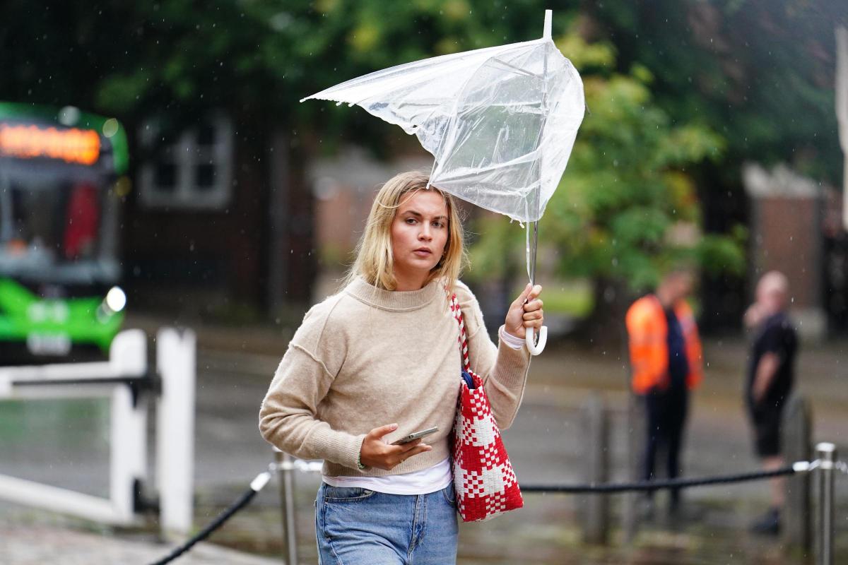 Ulei de ploaie în Oxfordshire: Alerte meteo pentru inundații Oxfordshire se pregătește de o furtună severă, pe fondul unei avertizări meteo emise de Met Office