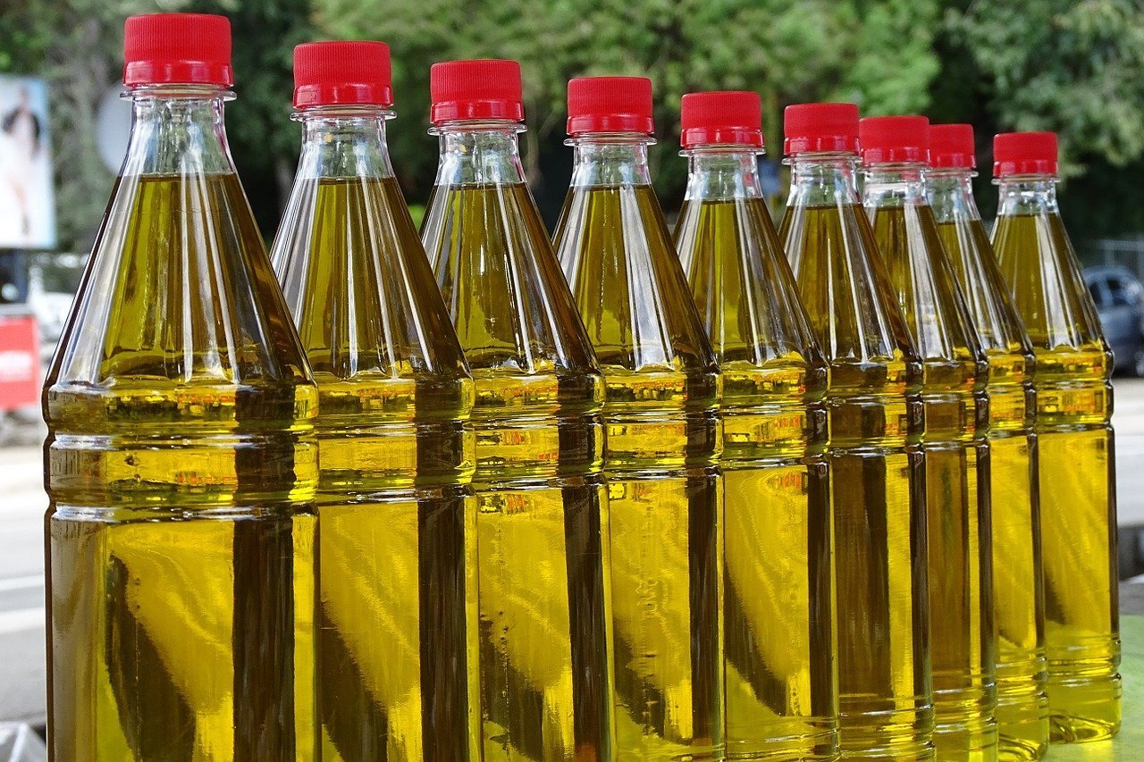 Lacune în controlul uleiului de măsline importat în UE.