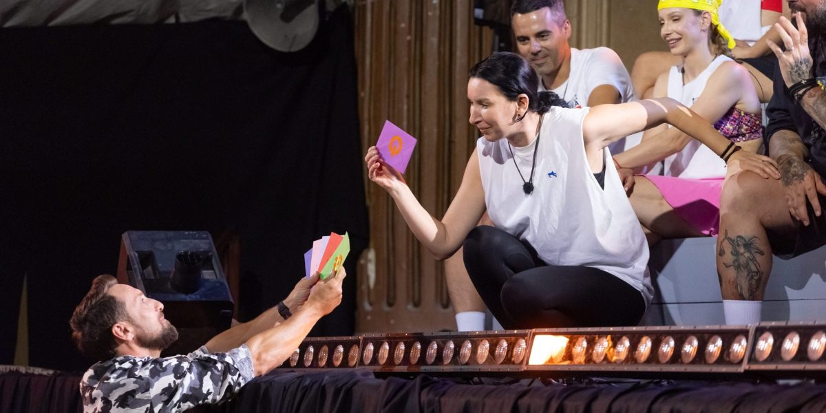 superputere-familia-zmarandescu-1-scaled.jpg - StirileCorecte