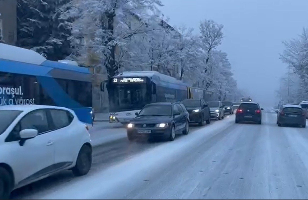 Polei și maxime de 5 grade până marți