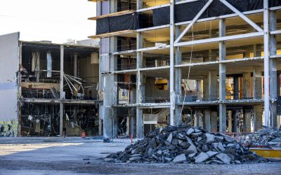 21373330_web1_EASTSIDE-CANNERY-DEMO-FEB10-26-004_20101d.jpg - StirileCorecte