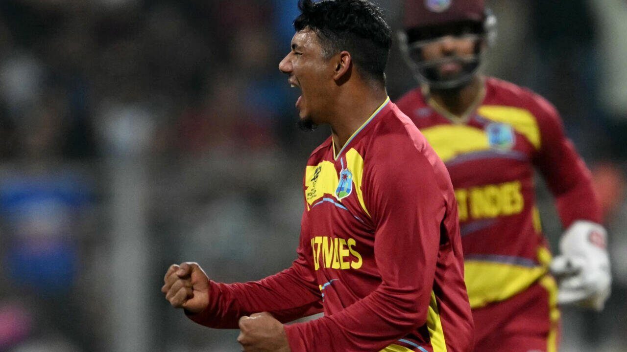 West Indies înving Anglia în stil mare, avându-l pe Rutherford vedetă West Indies a obținut o victorie convingătoare împotriva Angliei, înregistrând 196 de puncte pentru 6 wicket-uri, grație unei prestații mai mult decât remarcabile din partea lui Sherfane Rutherford