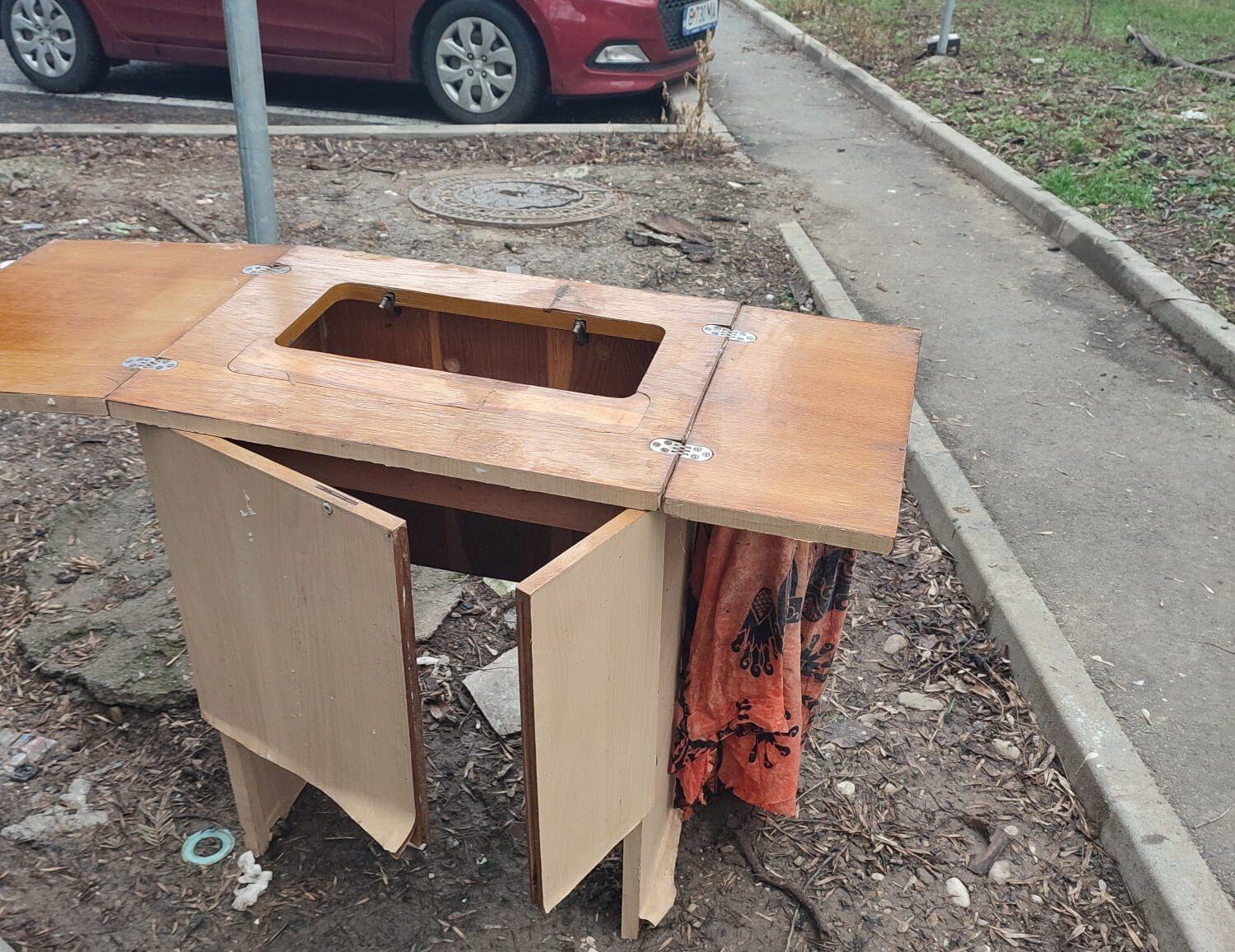 Într-o singură zi, echipele de salubrizare din Sectorul 6 au reușit să colecteze peste cinci tone de deșeuri abandonate ilegal pe domeniul public