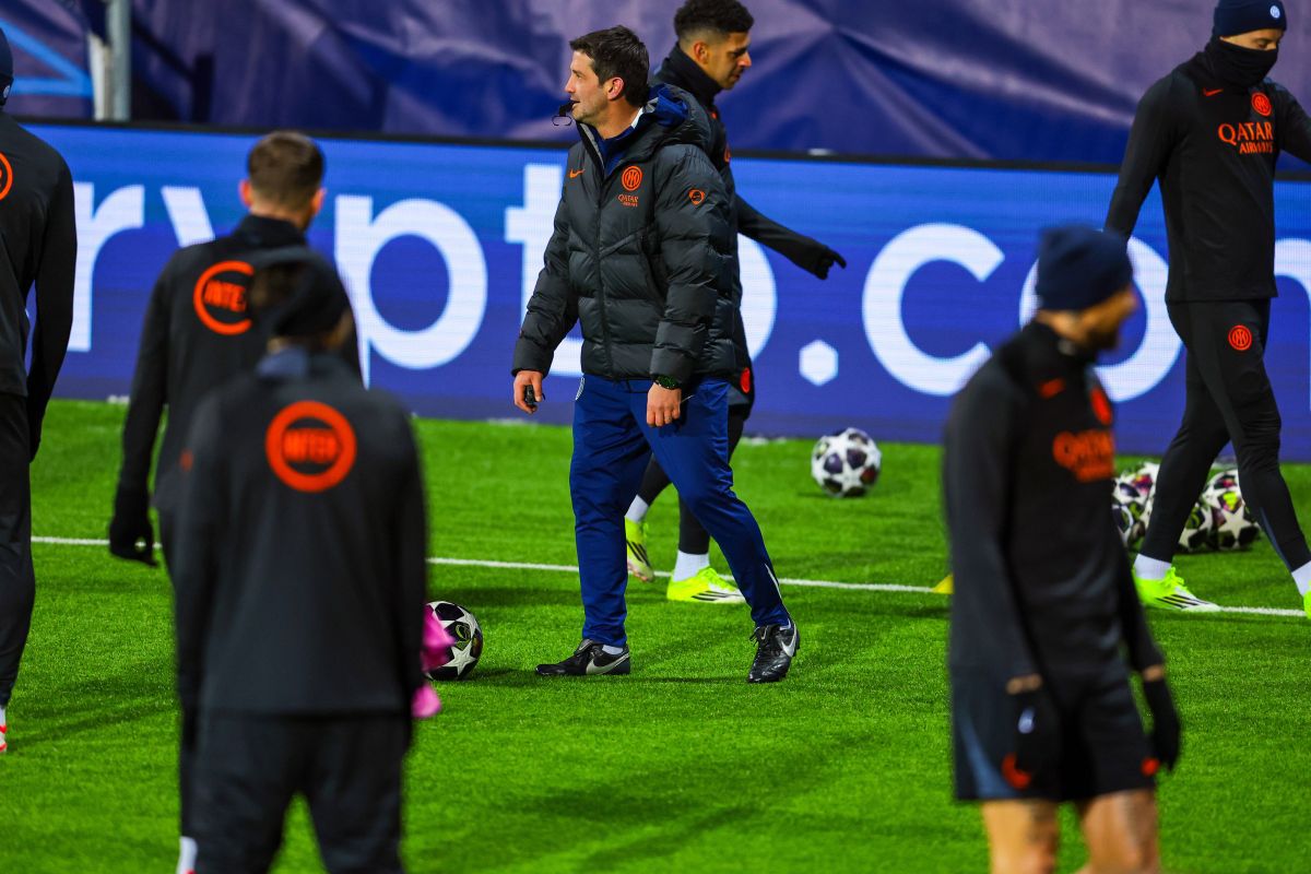 Probleme pe „Aspmyra”: Inter, cu emoții înainte de meciul decisiv din Champions League Meciul dintre Inter și Bodo/Glimt, programat pe stadionul „Aspmyra” din Norvegia, se desfășoară în condiții precare, iar jucătorii antrenați de Cristi Chivu se confruntă cu riscuri majore înainte de a intra pe teren