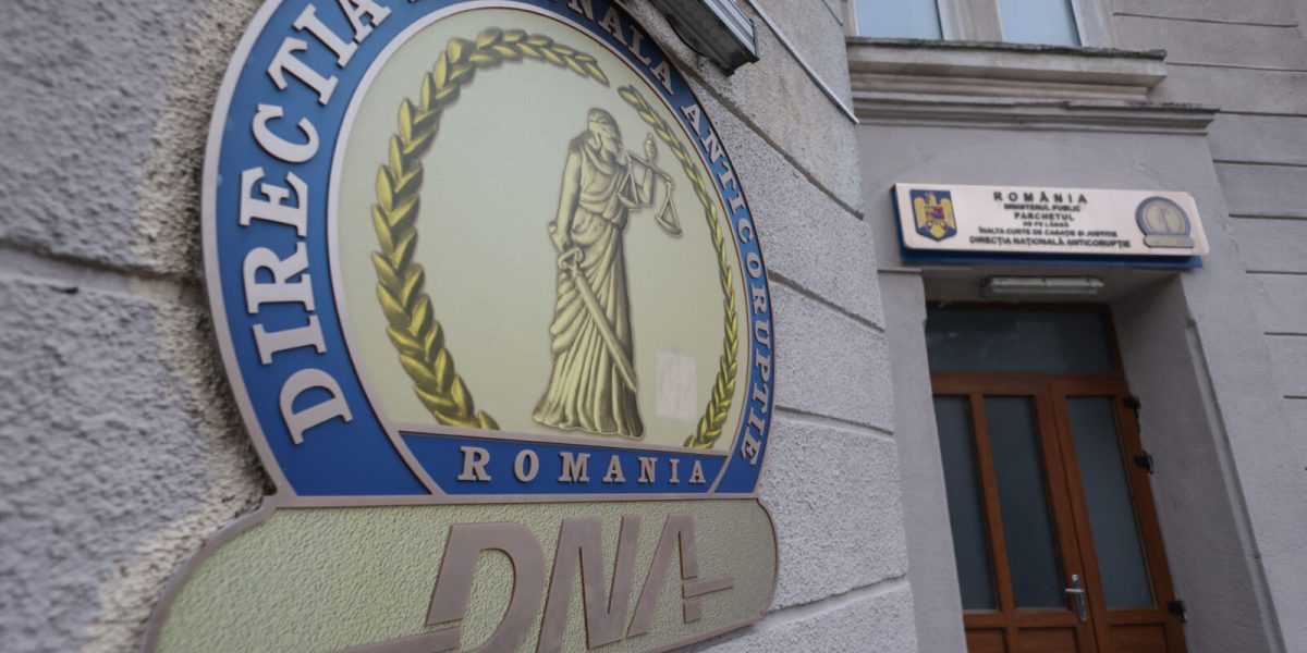 DNA.jpeg - StirileCorecte