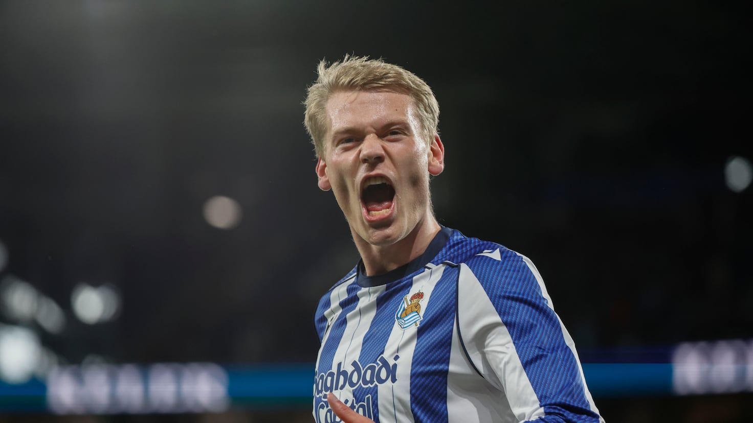 Real Sociedad obține o victorie clară cu 3-1 împotriva Elche-ului Pe stadionul Anoeta, Real Sociedad a demonstrat încă o dată că are potențialul de a se lupta pentru un loc în competițiile europene, învinsând echipa Elche cu 3-1
