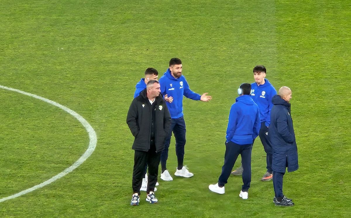 În loc de bun-venit în Giulești! Paul Papp, lecție tactică pentru jucătorii Petrolul