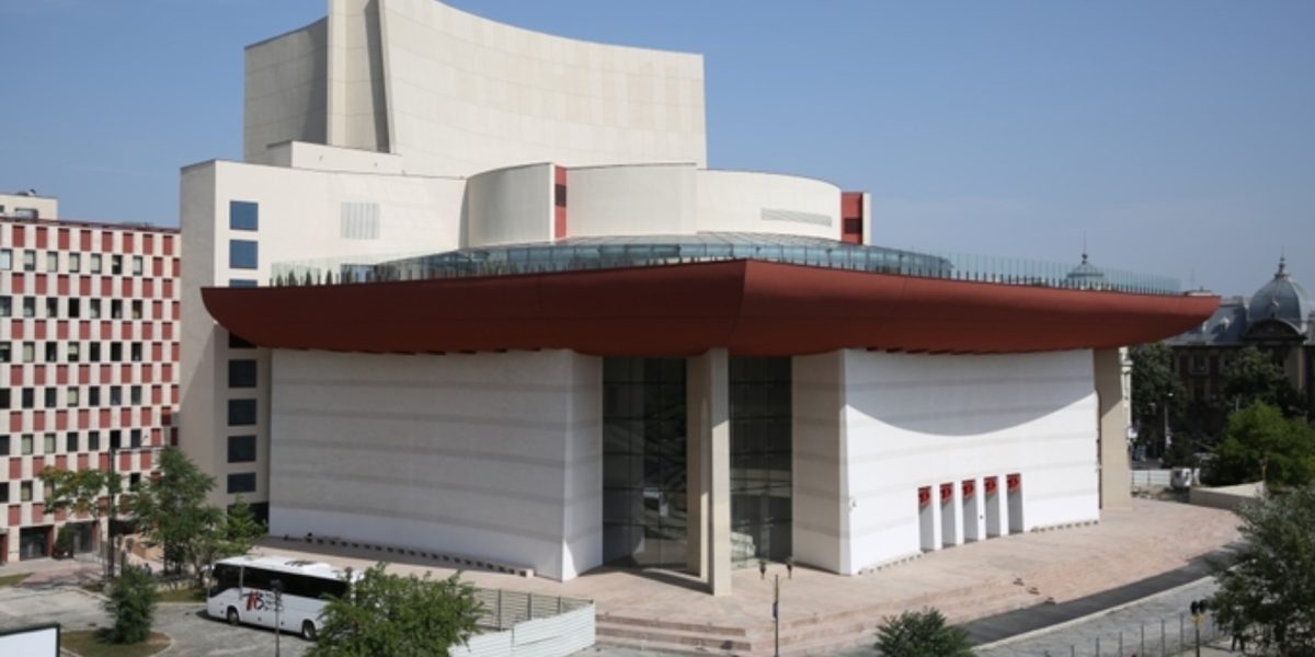 Protest-TNB.jpg - StirileCorecte