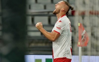 YjQ5NDE5NTljZjYzY2U1ZDhhNTg2M2RlMmRiNTBkYw.thumb_.jpg - StirileCorecte