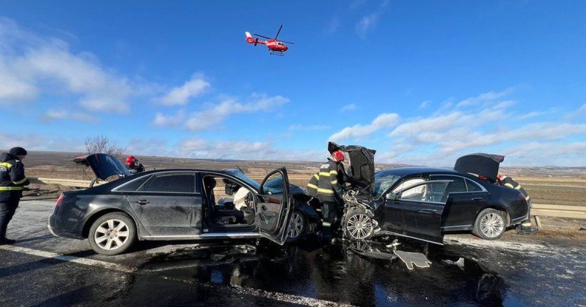 Accident rutier tragic pe DN 24: Două vieți pierdute, printre care o femeie însărcinată Un accident grav pe DN 24, în județul Iași, a dus la pierderea a două vieți, inclusiv a unei femei însărcinate, marți, 10 februarie 2026