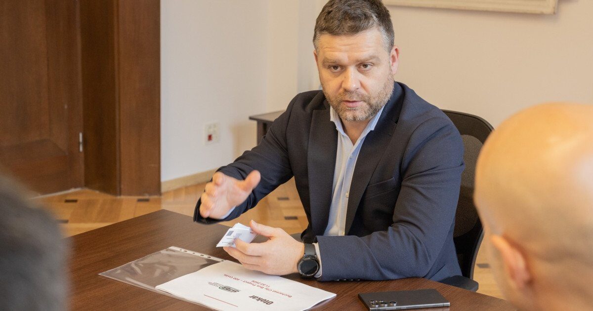 „95% din autobuzele Otokar blocate în București vor reveni în două luni”