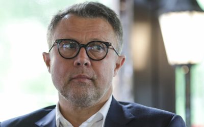 YzRkNmExYmY4ZTk0NmRkNDEzMGU2MjU5ZDg.thumb_.jpg - StirileCorecte