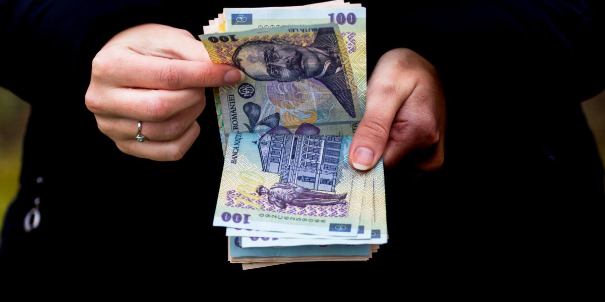 aD02MzAmemM9MSZoYXNoPWIyYjI5YjcxMWQyOGZjNWExODA3NDU5OGRhNjRjMWYz.thumb_.jpg - StirileCorecte